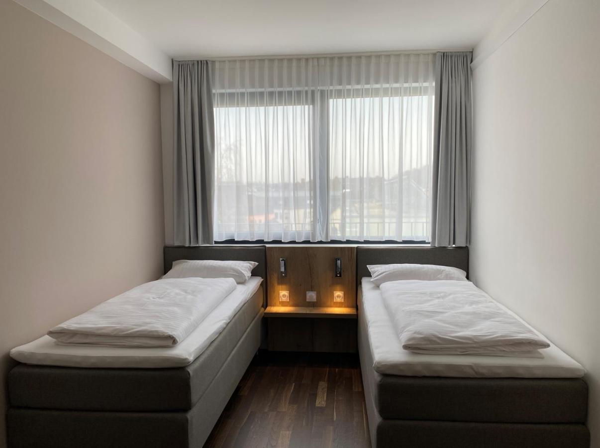 Hotel B4 Limburg an der Lahn Room photo